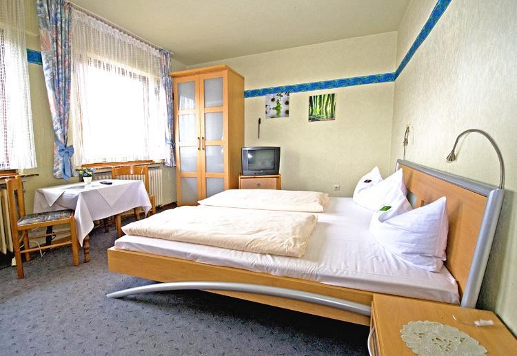 Pension "Dorfkrug" Winterberg Phòng bức ảnh