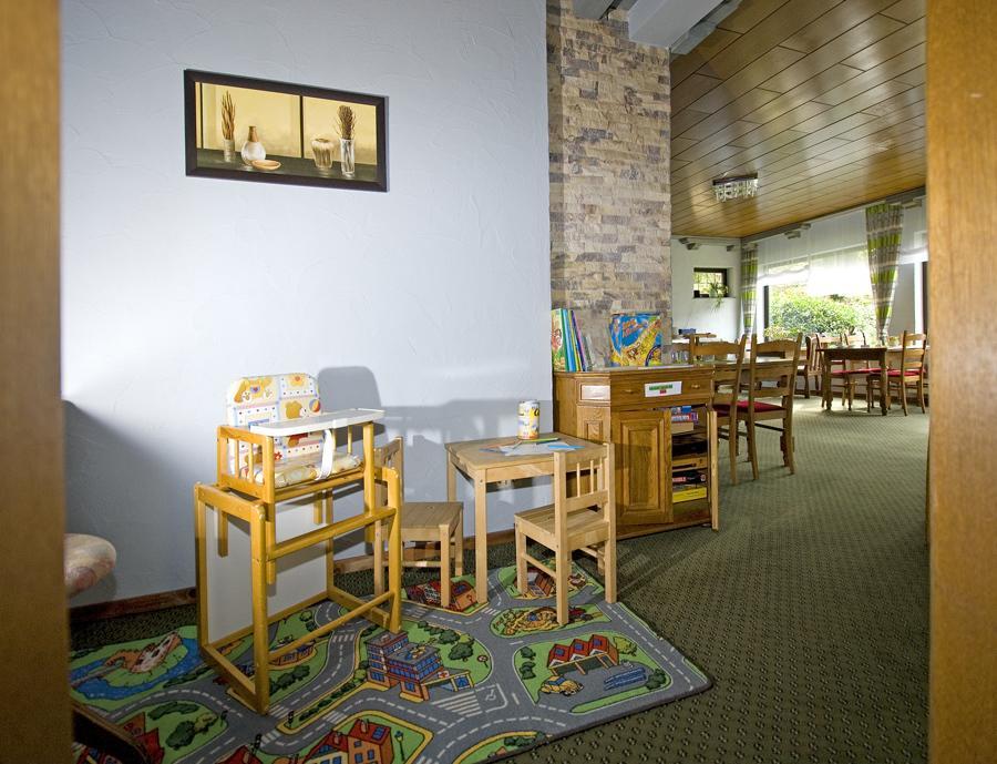 Pension "Dorfkrug" Winterberg Ngoại thất bức ảnh