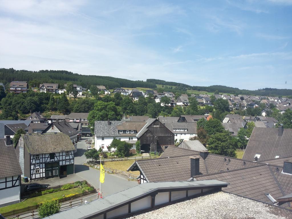 Pension "Dorfkrug" Winterberg Ngoại thất bức ảnh