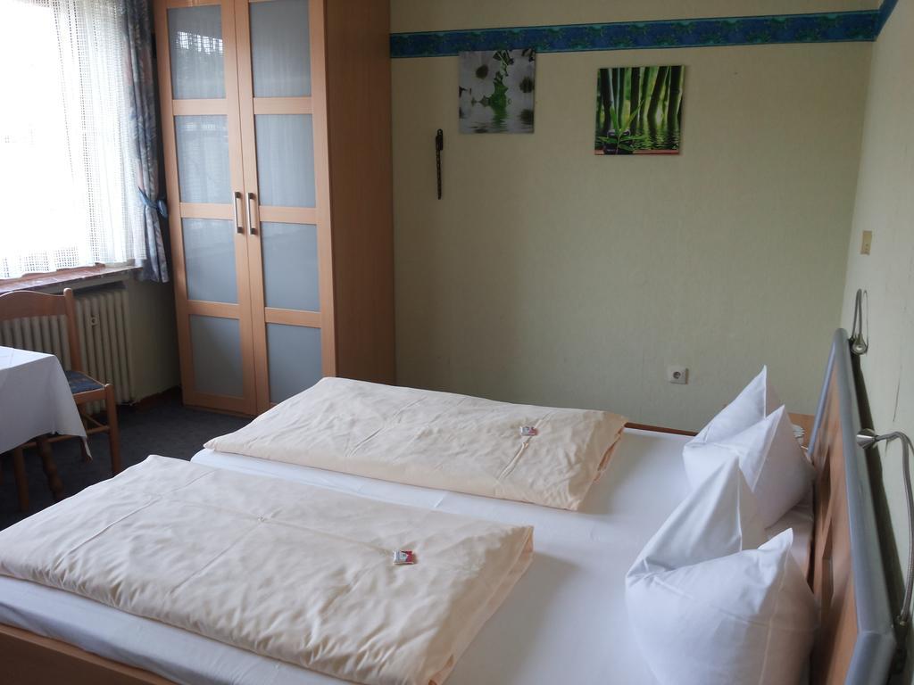 Pension "Dorfkrug" Winterberg Phòng bức ảnh